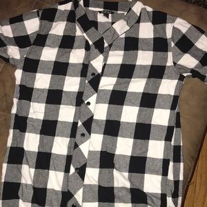 Short sleeve checkered button down